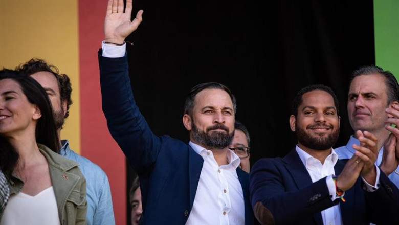 Acto de Vox 'La España viva' con el presidente del partido, Santiago Abascal, y | David Zorrakino - Europa Press ep actovox la espana viva conpresidentepartido santiago abascal y