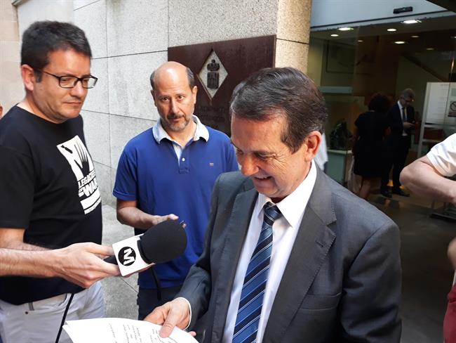 El alcalde de Vigo, Abel Caballero, ofrece declaraciones a los medios | Europa Press ep alcaldevigo abel caballero ofrece declaracioneslos medios
