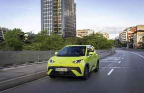 ep archivo   byd se mantiene lider en matriculaciones de vehiculos enchufables en 2025 y es top 10