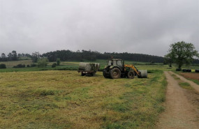 ep archivo   trabajos en el campo rural agricultura pac tractor