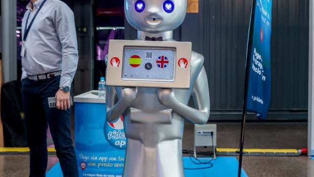ep archivo   un robot durante la celebracion de la primera edicion del meta world congress en la