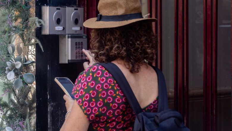 ep archivo una mujer escribe un codigo para conseguir las llaves de un apartamento turistico a 1 ep archivo una mujer escribe un codigo para conseguir las llaves de un apartamento turistico a 1