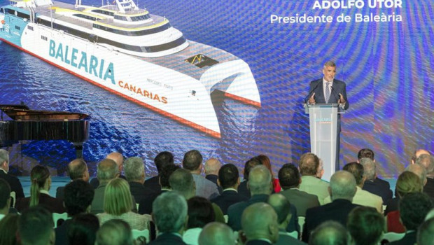ep balearia canarias presenta el fast ferry mercedes pinto que operara entre tenerife gran canaria y