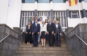 ep el embajador de japon en espana takahiro nakamae y el consul de japon en canarias shinji yamada
