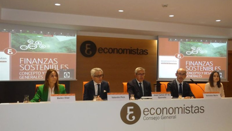 ep foto del consejo general de economistas cge en la presentacion del estudio finanzas sostenibles ep foto del consejo general de economistas cge en la presentacion del estudio finanzas sostenibles