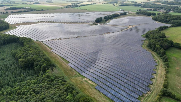 ep greenvolt cierra financiacion por 35 millones para un proyecto hibrido de mas de 150 mw en