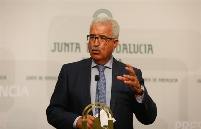 Jiménez Barrios atiende a los periodistas | Europa Press/Archivo ep jimenez barrios atiendelos periodistas 20171024121209