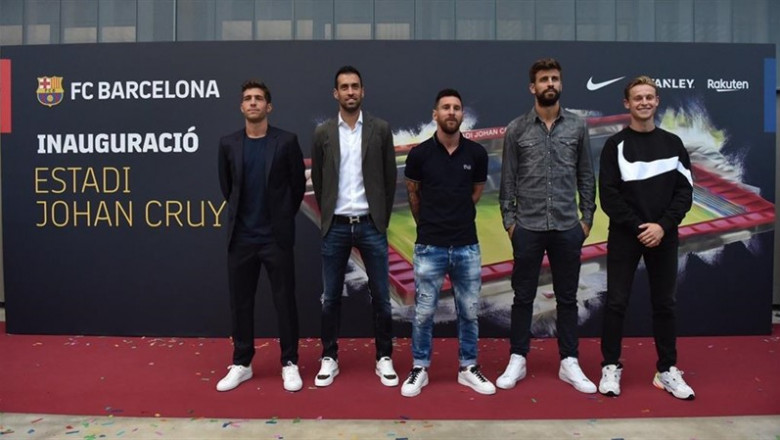 Jugadores del FC Barcelona inauguran el estadio Johan Cruyff | FCB ep jugadores del fc barcelona inauguran el estadio johan cruyff