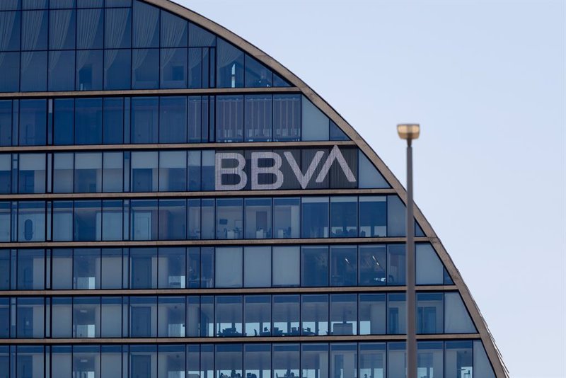 BBVA suma más de 250.000 clientes jóvenes tras adaptar su app a menores en España