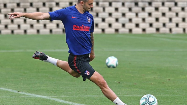 ep mario hermoso entrenando con el atletico de madrid