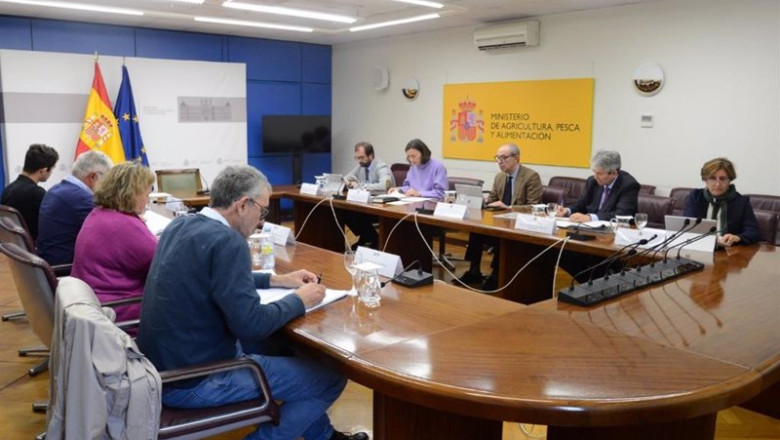 ep reunion de la mesa de seguimiento del acuerdo sobre las 43 medidas de apoyo a agricultores y ep reunion de la mesa de seguimiento del acuerdo sobre las 43 medidas de apoyo a agricultores y