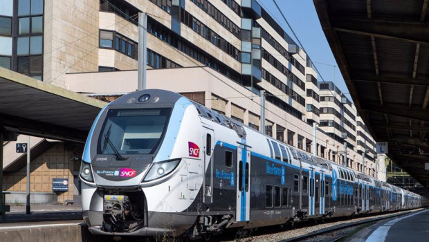 ep unidad de tren fabricada por bombardier para sncf