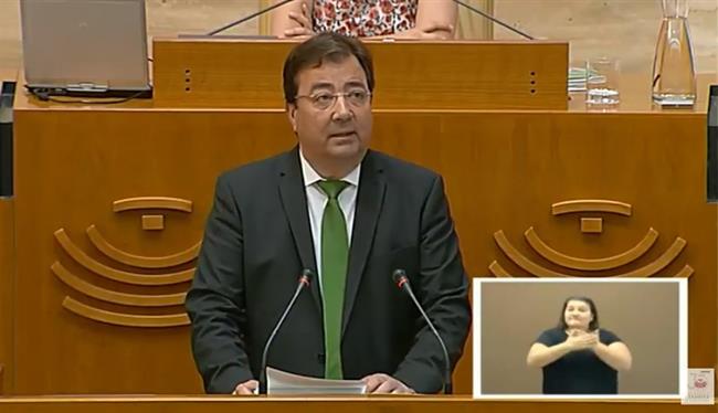 Vara durante su discurso en el Debate sobre el Estado de la Región | ASAMBLEA DE EXTREMADURA ep vara durantediscursodebateestadola region