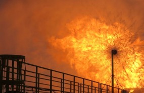 Oil & gas rig flaring, energy, drilling Oil & gas rig flaring, energy, drilling