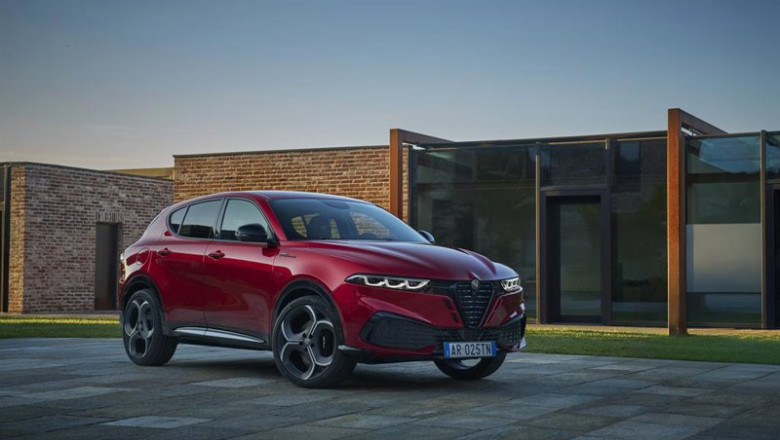 ep alfa romeo presenta el nuevo tonale con variantes diesel y electrificadas desde 40150 euros ep alfa romeo presenta el nuevo tonale con variantes diesel y electrificadas desde 40150 euros