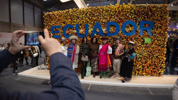 ep ambiente en el stand de ecuador durante la segunda jornada de la 44 edicion de la feria