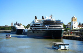 ep archivo   cruceros en un puerto