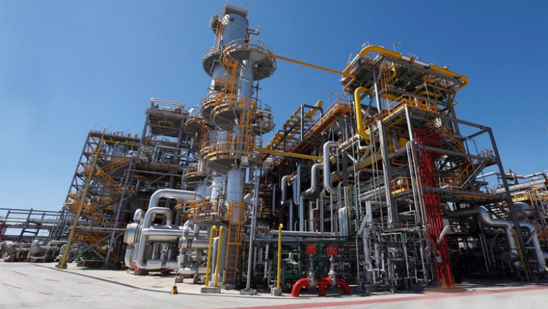 Archivo - Economía.- Cepsa pone en marcha su pionera tecnología Detal en la planta de San Roque para afianzar su liderazgo en LAB | CEPSA - Archivo ep archivo economia cepsa pone en marcha su pionera tecnologia detal en la planta de san roque