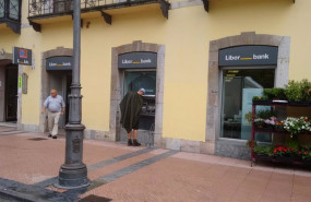 ep archivo   la oficina de cajastur en ribadesella ha sido la primera de las sedes de la marca