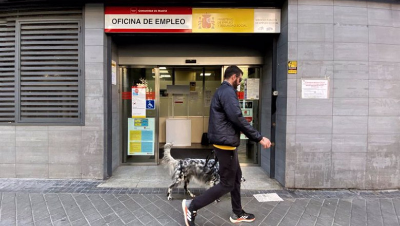 ep archivo oficina de empleo de acacias madrid ep archivo oficina de empleo de acacias madrid