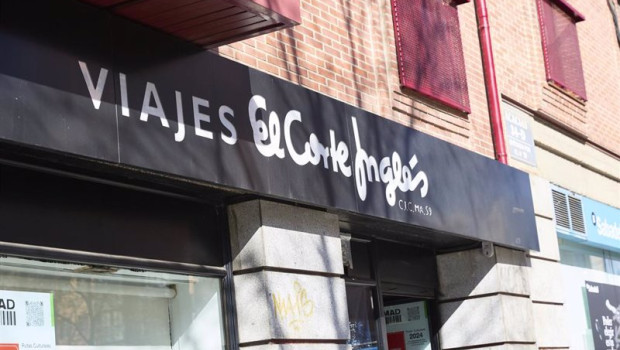 ep archivo   una agencia de viajes el corte ingles a 1 de febrero de 2025 en madrid espana