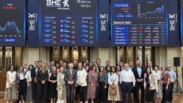 ep asistentes a la asamblea general de spainsif en el palacio de la bolsa de madrid espana ep asistentes a la asamblea general de spainsif en el palacio de la bolsa de madrid espana