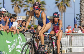 ep competicion de triatlon en roquetas de mar