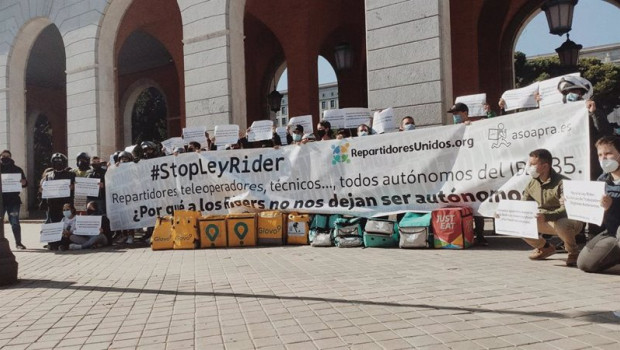 ep concentracion de riders contra la ley de las plataformas digitales