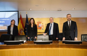 ep el ministro de industria y turismo jordi hereu la secretaria de estado de turismo rosario sanchez
