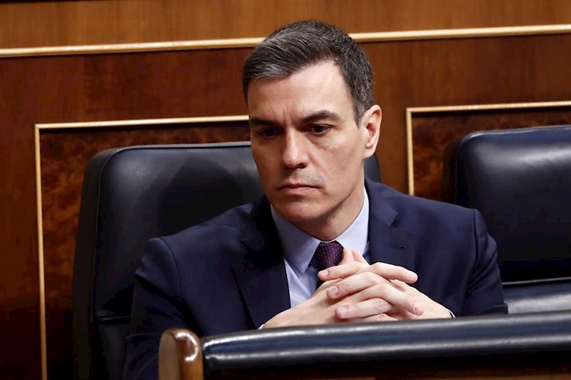https://img5.s3wfg.com/web/img/images_uploaded/2/f/ep_el_presidente_del_gobierno_pedro_sanchez_durante_el_pleno_extraordinario_para_explicar_la.jpg