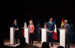 ep el presidente del gobierno pedro sanchez el presidente frances emmanuel macron el primer ministro ep el presidente del gobierno pedro sanchez el presidente frances emmanuel macron el primer ministro