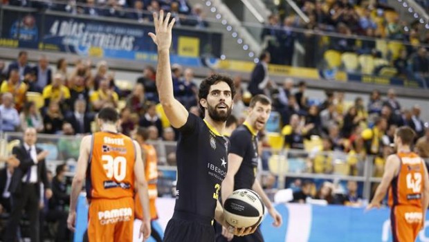 ep javier beiran celebratriunfoiberostar tenerifevalencia basket