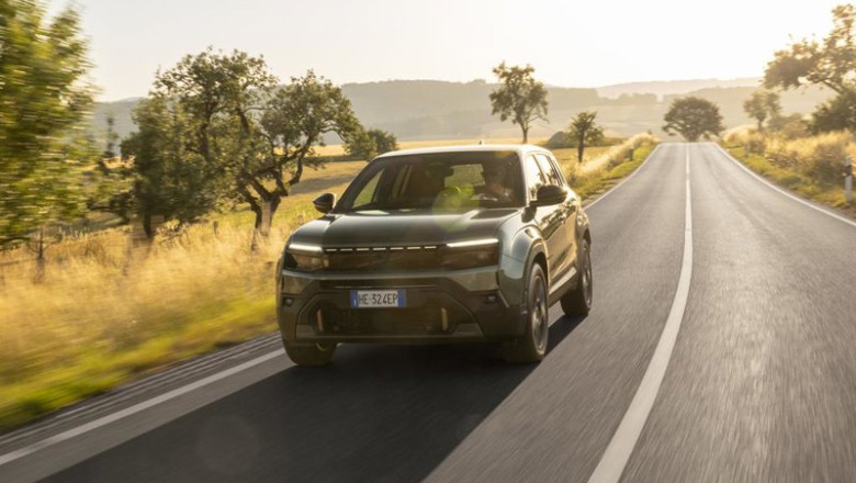 Jeep renueva el Avenger con una versión de gasolina y una edición especial por su 85 aniversario | CARMINE ARRICHIELLO ep jeep renueva el avenger con una version de gasolina y una edicion especial por su 85 aniversario