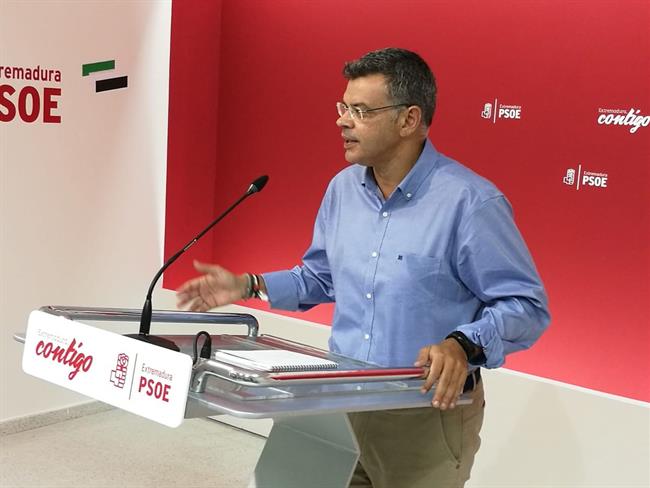 Juan Antonio González en rueda de prensa en Mérida | PSOEE ep juan antonio gonzalezruedaprensamerida 20180709130701