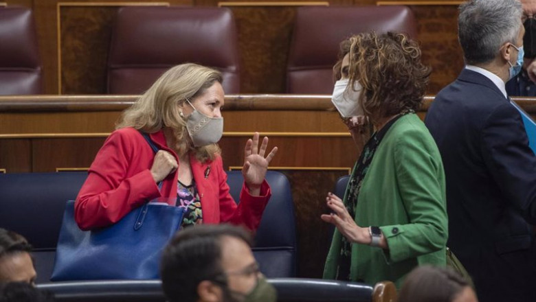 ep la ministra de asuntos economicos y transformacion digital nadia calvino conversa con la ministra
