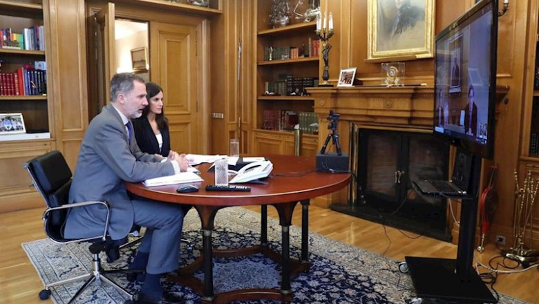 Los Reyes mantienen un encuentro telemático con el presidente y director general de FIAB, Tomás Pascual Gómez-Cuétara y Mauricio García de Quevedo. | CASA REAL ep los reyes mantienen un encuentro telematico con el presidente y director general de fiab tomas