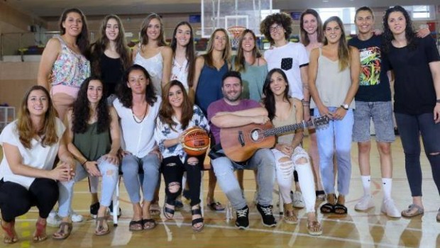 ep marta soto lanzacancion oficialla seleccion espanola