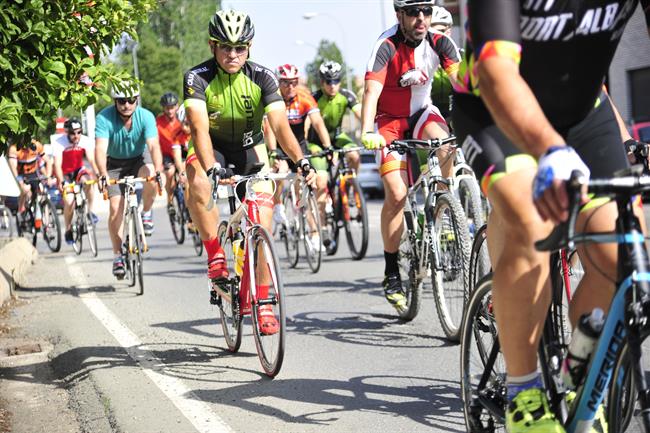 ep numerosos ciclistas despidentardeciclista atropelladodomingo