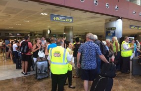 ep pasajerosmonarch airlines afectadosceseoperaciones