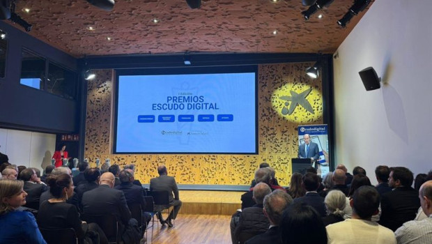 ep premios escudo digital