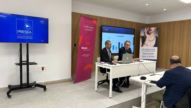 ep ramon alba blanco presidente de presea y director de montecredit y jose francisco alfayar
