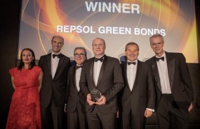 ep repsol premiado por petroleum economist por su bono verde