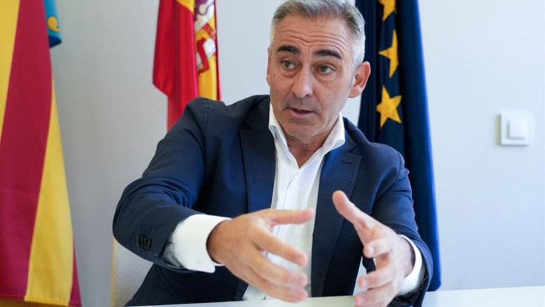 Archivo - El conseller de Agricultura de la Generalitat Valenciana, Miguel Barrachina | Eduardo Manzana - Europa Press - Archivo ep archivo el conseller de agricultura de la generalitat valenciana miguel barrachina