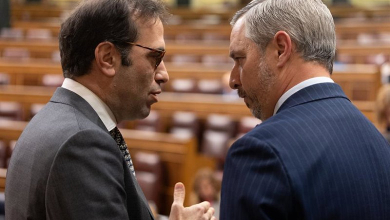 ep archivo el ministro de economia comercio y empresa carlos cuerpo i y el diputado del pp juan ep archivo el ministro de economia comercio y empresa carlos cuerpo i y el diputado del pp juan