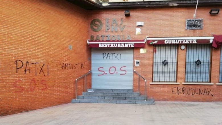 ep ataque al batzoki de cruces en barakaldo bizkaia