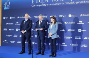 ep el alcalde de barcelona jaume collboni la alcaldesa de paris anne hidalgo y el alcalde de roma