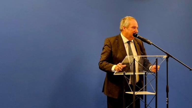 ep el ministro de industria y turismo jordi hereu ha invitado a las empresas de semiconductores a ep el ministro de industria y turismo jordi hereu ha invitado a las empresas de semiconductores a