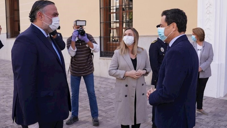El presidente de la Junta, Juanma Moreno, visita Motril (Granada) | JUNTA DE ANDALUCÍA ep el presidente de la junta juanma moreno visita motril granada