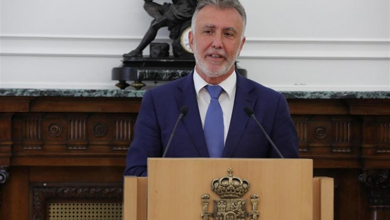 El presidente del Gobierno de Canarias, Ángel Víctor Torres, durante la rueda de prensa en el ministerio de Hacienda. | Jesús Hellín - Europa Press ep el presidente del gobierno de canarias angel victor torres durante la rueda de prensa en el