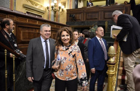 ep el secretario de organizacion del psoe santos cerdan y la vicepresidenta primera y ministra de